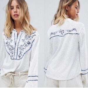 Free People White Embroidered Henley Top | XS | Boho Cottagecore Western